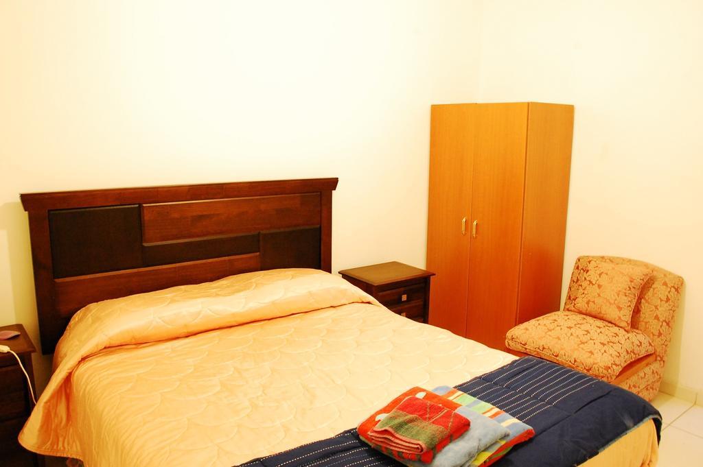 Hostal Portales Arica Room photo